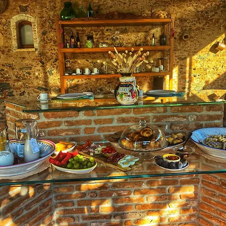 Alojamento de Acomodação e Pequeno-almoço Cantine Cipri *