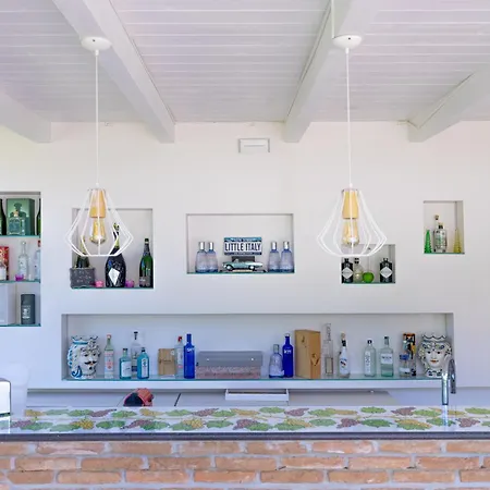 לינה וארוחת בוקר Cantine Cipri