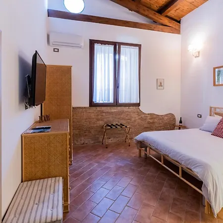 Cantine Cipri Frühstückspension *